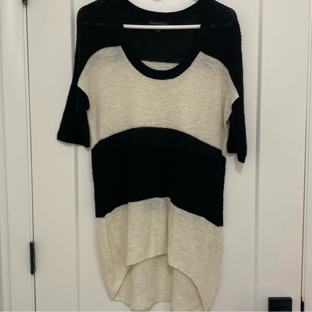 Banana Republic Black and White High Low Sweater - Picture 2 of 4